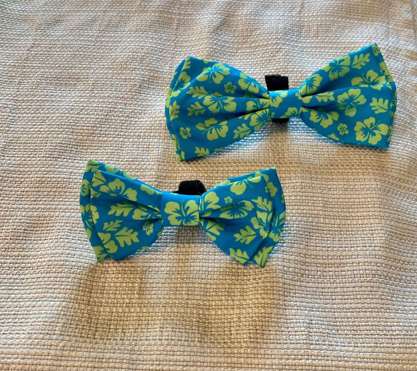 Aloha dog bows