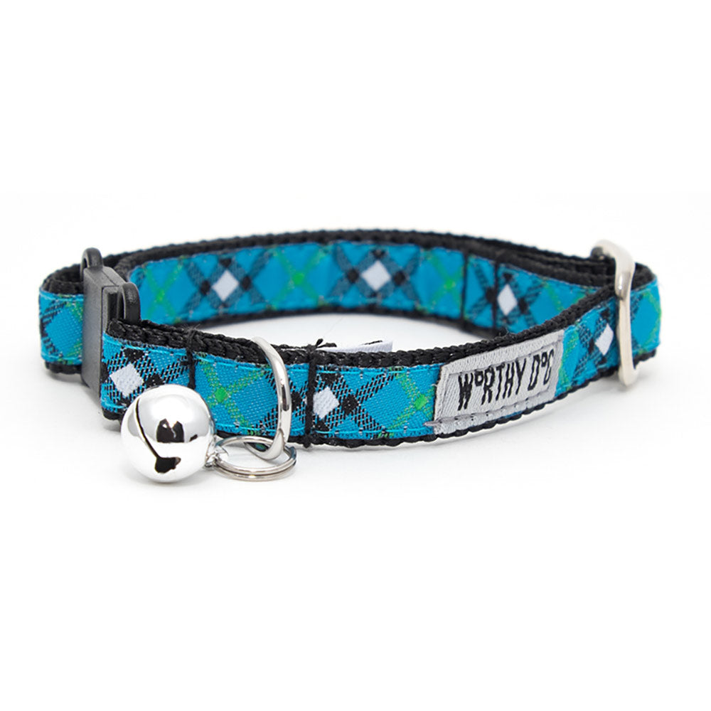 Blue plaid dog collar and leash set